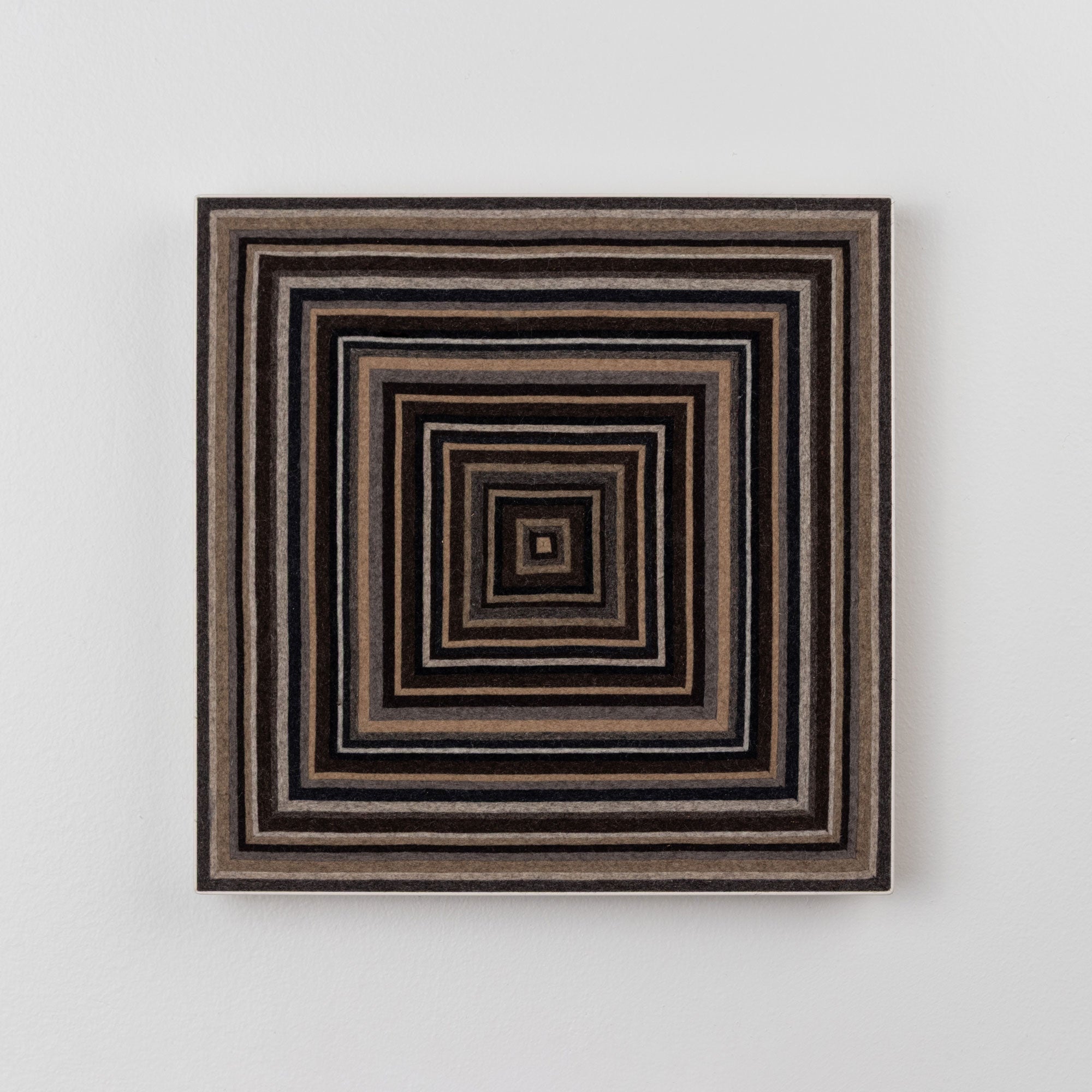 #color_White Frame | Walnut