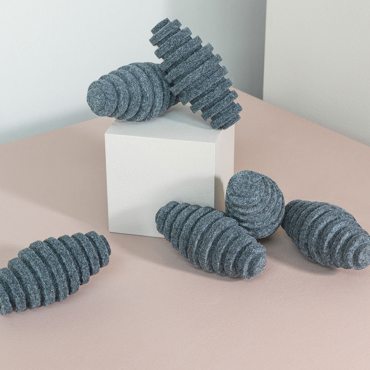 Pods-Objects-Submaterial #color_graphite FF175